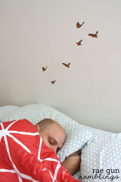 How to make cute wood grain birds for wall art #homedecor - Rae Gun Ramblingss