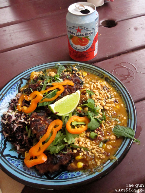 carte blanche PDX one of my go to Portland eateries #foodtruck #portland - Rae Gun Ramblings
