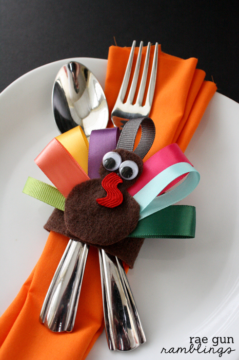 Turkey Napkin Rings and Turkey Hair Clips Tutorial - Rae ...