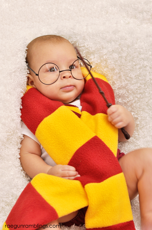 A post full of creative Harry Potter baby pictures. Such a fun idea. at Rae Gun Ramblings