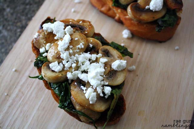 Spinach Mushroom Toast-007s