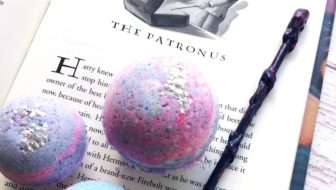 DIY Expecto Patronum Bath Bombs