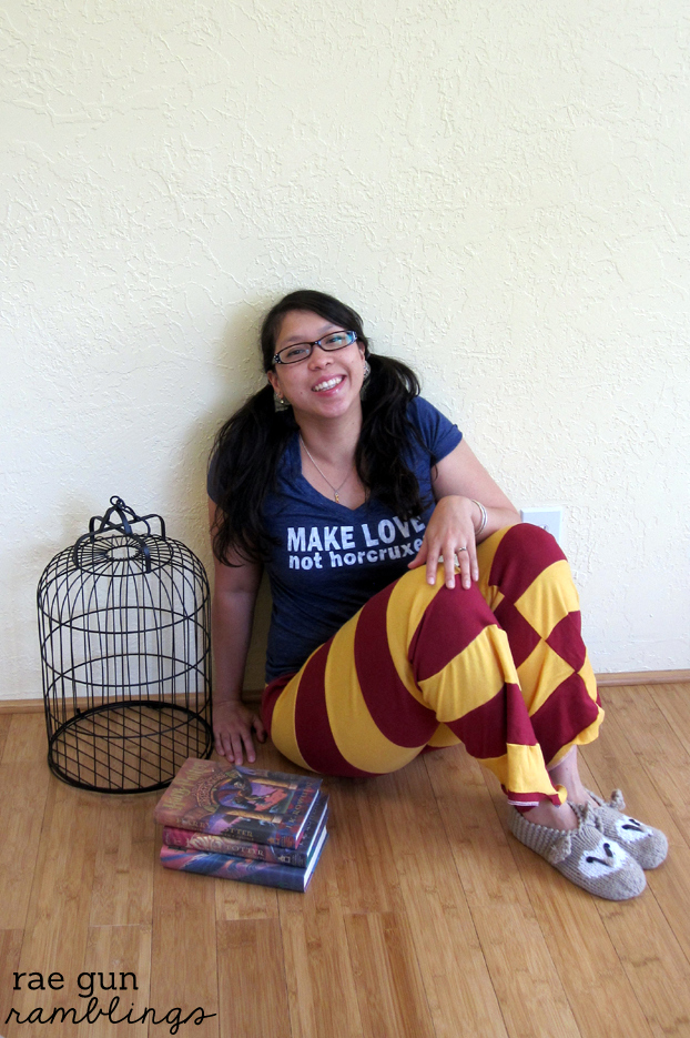 Make Your Own Gryffindor Harry Potter Pants at Rae Gun Ramblings