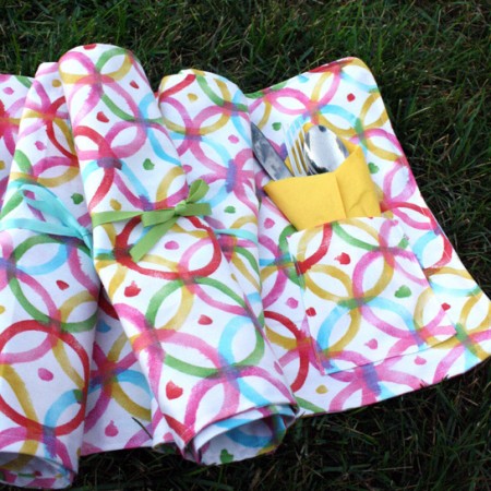 Make your own picnic placemats - Rae Gun Ramblings