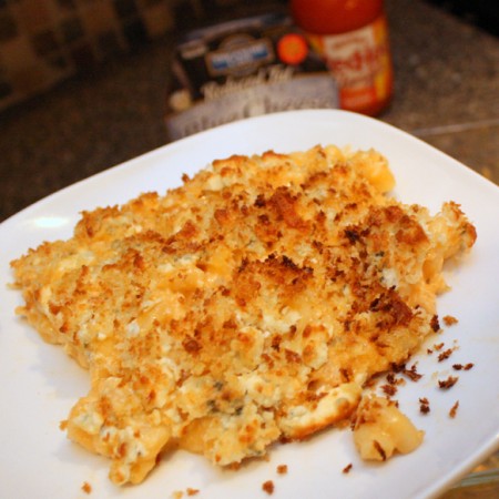 Super yummy Buffalo Macaroni and Cheese recipe at Rae Gun Ramblings