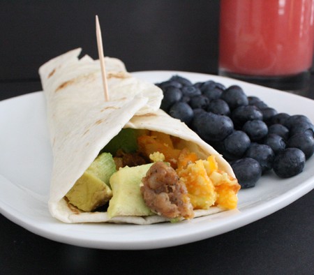 Super Yummy and Easy Breakfast Burritos at Rae Gun Ramblings #RedboxBreakfast #PMedia #ad