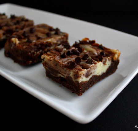 Delicious Cheesecake Swirled Brownies Recipe - Rae Gun Ramblings
