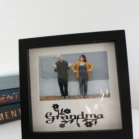 Simple upcycled picture frame tutorial. Gift idea and tutorial from Rae Gun Ramblings