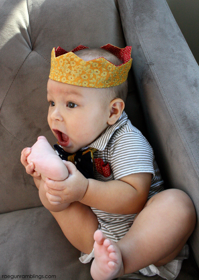 DIY fabric crown. Free pattern and 15 minute tutorial - Rae Gun Ramblings