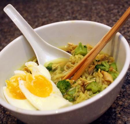 One of my favorite weeknight meals. Curry Peanut Butter Ramen recipe at Rae Gun Ramblings