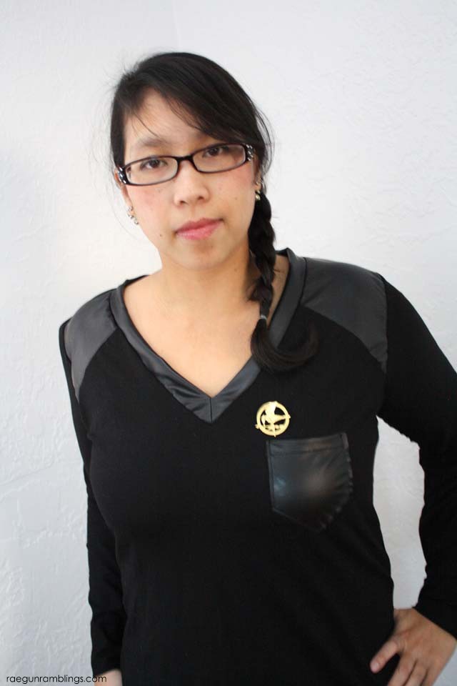 How to make your own faux leather paneled Hunger Games inspired shirt - Rae Gun Ramblings