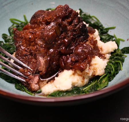 balsamic cherry beef roast crock pot recipe - Rae Gun Ramblings