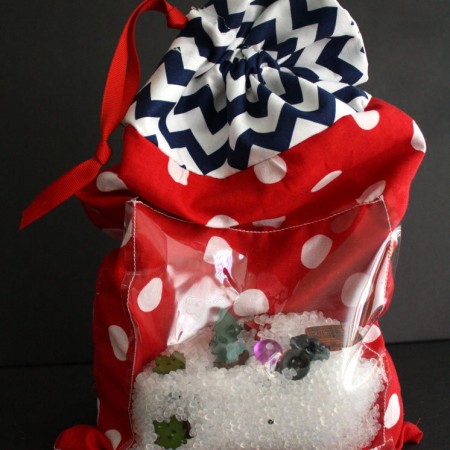 great sewing tutorial for making a Summer kids I SPY activity bag