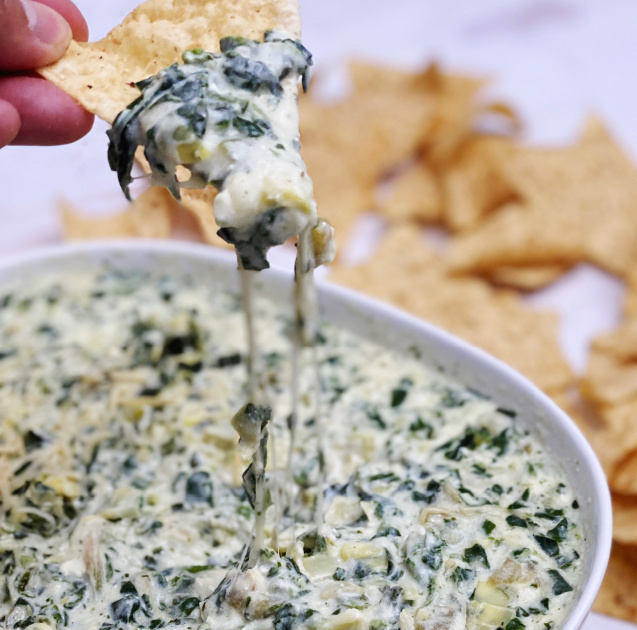 chip dipping spinach artichoke dip