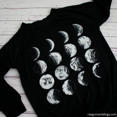 Awesome phases of the moon shirt. 30 minute DIY tutorial