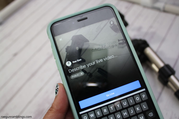 Facebook live tutorial. A huge amount of tips and tricks for success great for bloggers.