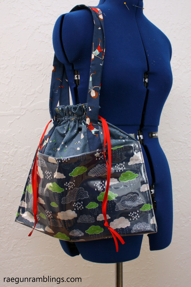 DIY vinyl bottom tote bag and how to sew on vinyl tutorial