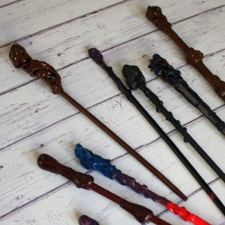 quick and easy DIY Harry Potter wands tutorial