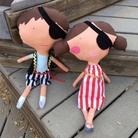 DIY giant pirate dolls. Great sewing project would make a fun gift.