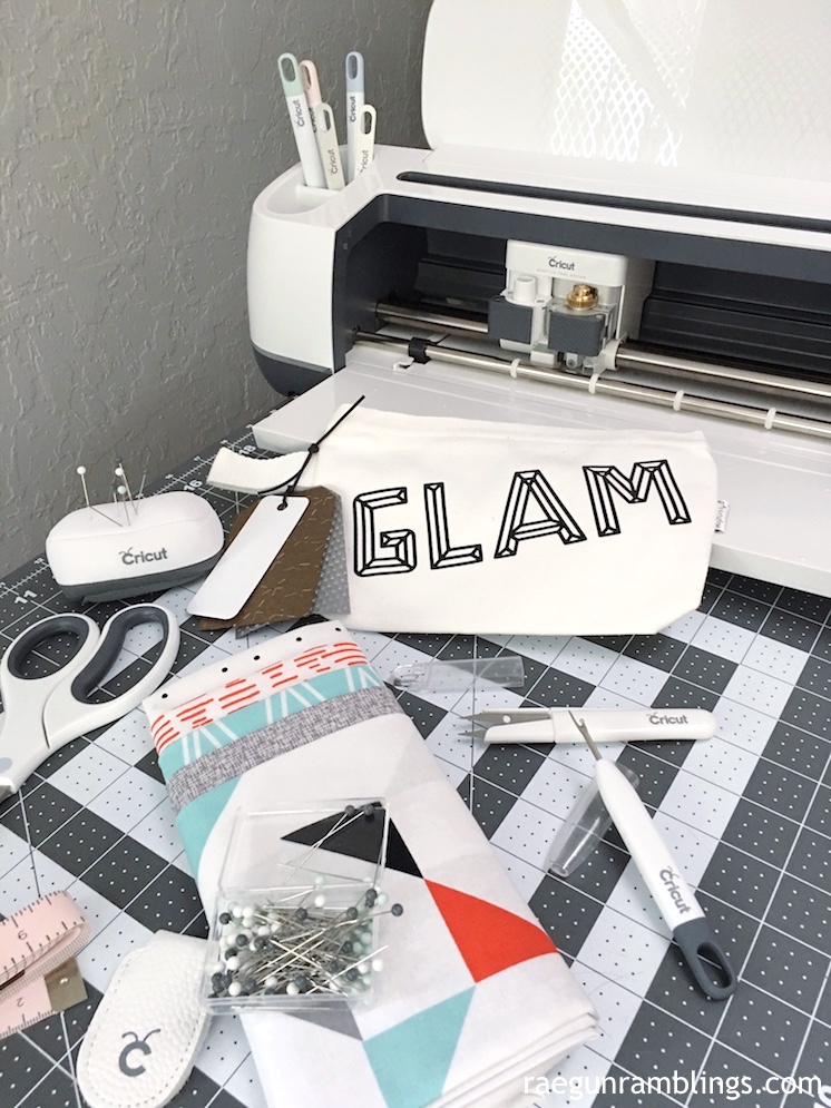 Sewing Enthusiasts are “Sew” into the Cricut!