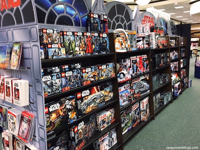 Star Wars At Barnes Noble Rae Gun Ramblings