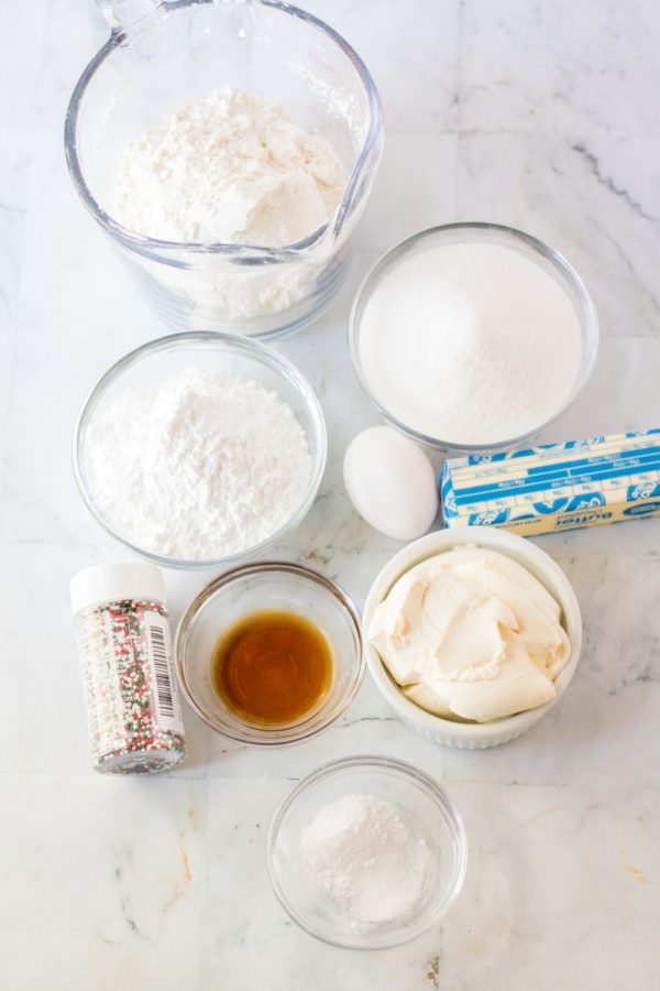 flour sugar egg vanilla almond extract sprinkles baking powder Italian Christmas cookie ingredients